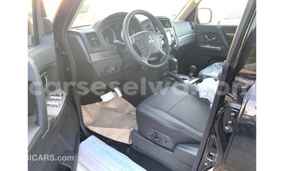 Buy Import Mitsubishi Pajero Black Car in Import - Dubai in East Mahé Buy Import Mitsubishi Pajero Black Car in Import - Dubai in East Mahé