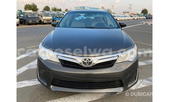 Acheter Import Voiture Toyota Camry Autre à Import - Dubai, East Mahé Acheter Import Voiture Toyota Camry Autre à Import - Dubai, East Mahé