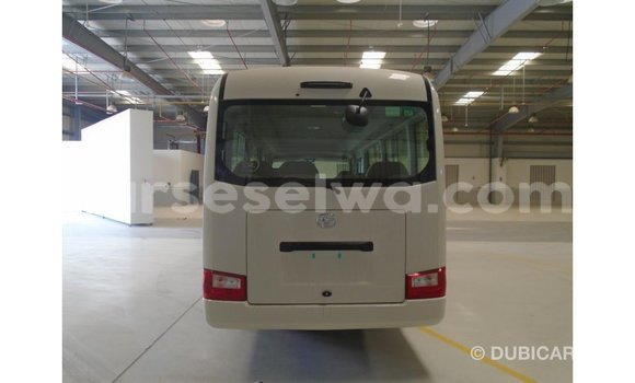 Buy Import Abarth 595 White Car in Import - Dubai in East Mahé Buy Import Abarth 595 White Car in Import - Dubai in East Mahé