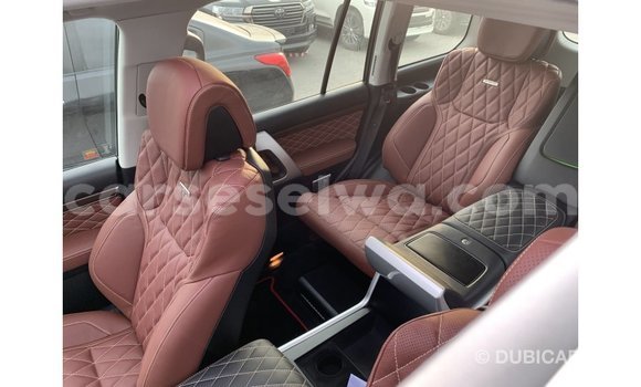 Buy Import Toyota Land Cruiser Black Car in Import - Dubai in East Mahé Buy Import Toyota Land Cruiser Black Car in Import - Dubai in East Mahé