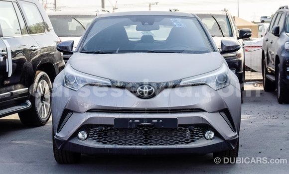 Acheter Import Voiture Toyota C-HR Autre à Import - Dubai, East Mahé Acheter Import Voiture Toyota C-HR Autre à Import - Dubai, East Mahé