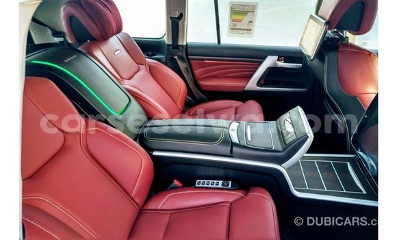 Buy Import Toyota Land Cruiser Red Car in Import - Dubai in East Mahé Buy Import Toyota Land Cruiser Red Car in Import - Dubai in East Mahé