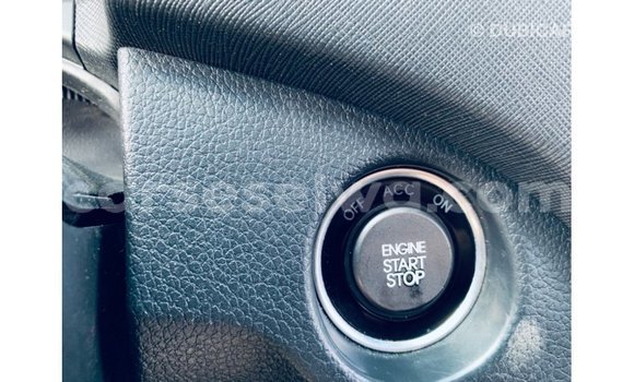 Acheter Import Voiture Hyundai Santa Fe Blanc à Import - Dubai, East Mahé Acheter Import Voiture Hyundai Santa Fe Blanc à Import - Dubai, East Mahé