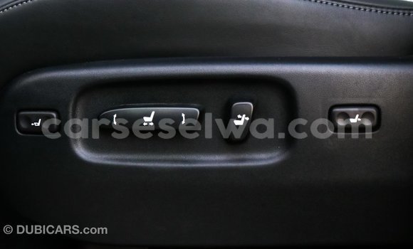 Acheter Import Voiture Lexus LX Bleu à Import - Dubai, East Mahé Acheter Import Voiture Lexus LX Bleu à Import - Dubai, East Mahé