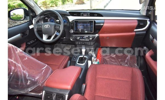 Buy Import Toyota Hilux Black Car in Import - Dubai in East Mahé Buy Import Toyota Hilux Black Car in Import - Dubai in East Mahé