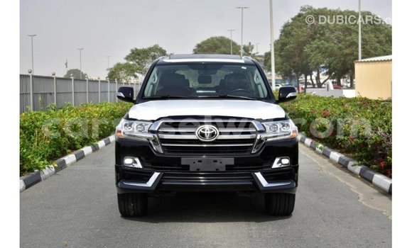 Buy Import Toyota Land Cruiser Black Car in Import - Dubai in East Mahé Buy Import Toyota Land Cruiser Black Car in Import - Dubai in East Mahé
