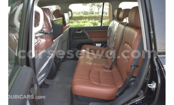 Buy Import Toyota Land Cruiser Black Car in Import - Dubai in East Mahé Buy Import Toyota Land Cruiser Black Car in Import - Dubai in East Mahé