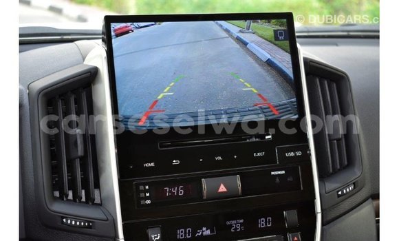 Buy Import Toyota Land Cruiser Black Car in Import - Dubai in East Mahé Buy Import Toyota Land Cruiser Black Car in Import - Dubai in East Mahé