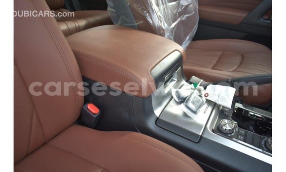 Buy Import Toyota Land Cruiser Black Car in Import - Dubai in East Mahé Buy Import Toyota Land Cruiser Black Car in Import - Dubai in East Mahé