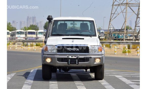 Buy Import Toyota Land Cruiser Other Car in Import - Dubai in East Mahé Buy Import Toyota Land Cruiser Other Car in Import - Dubai in East Mahé