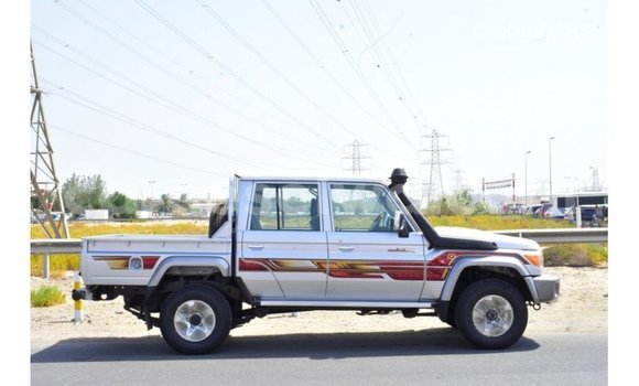 Buy Import Toyota Land Cruiser Other Car in Import - Dubai in East Mahé Buy Import Toyota Land Cruiser Other Car in Import - Dubai in East Mahé