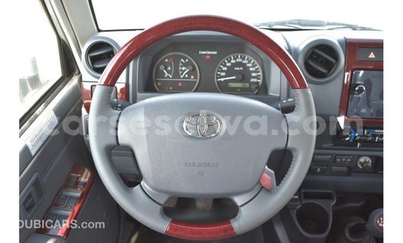 Buy Import Toyota Land Cruiser Other Car in Import - Dubai in East Mahé Buy Import Toyota Land Cruiser Other Car in Import - Dubai in East Mahé