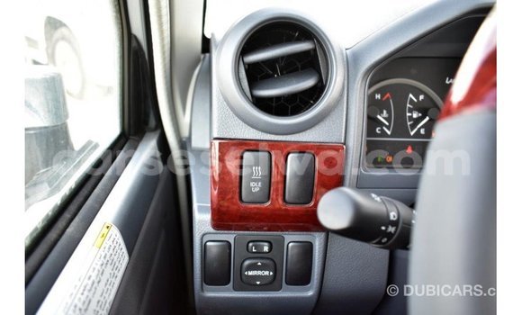 Buy Import Toyota Land Cruiser Other Car in Import - Dubai in East Mahé Buy Import Toyota Land Cruiser Other Car in Import - Dubai in East Mahé