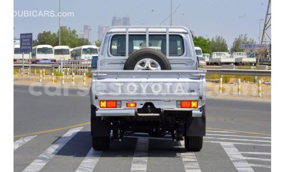 Buy Import Toyota Land Cruiser Other Car in Import - Dubai in East Mahé Buy Import Toyota Land Cruiser Other Car in Import - Dubai in East Mahé