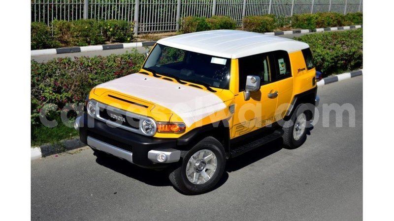 Big with watermark toyota fj cruiser east mah%c3%a9 import dubai 5242