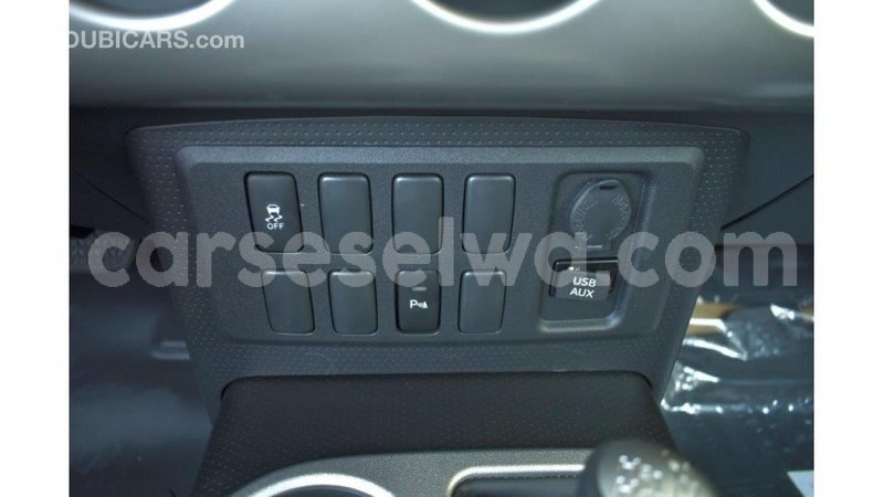Big with watermark toyota fj cruiser east mah%c3%a9 import dubai 5242