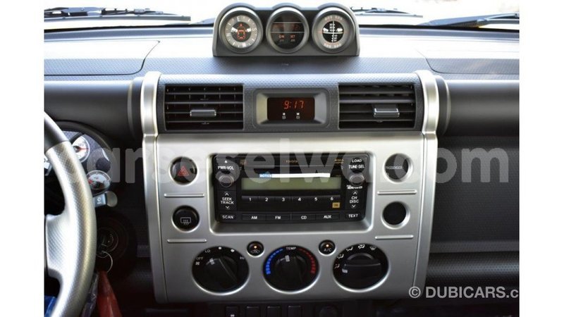 Big with watermark toyota fj cruiser east mah%c3%a9 import dubai 5242