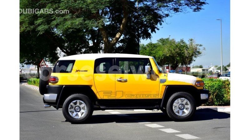 Big with watermark toyota fj cruiser east mah%c3%a9 import dubai 5242
