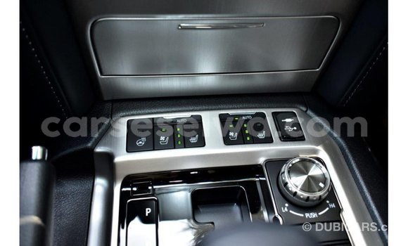 Buy Import Toyota Land Cruiser Other Car in Import - Dubai in East Mahé Buy Import Toyota Land Cruiser Other Car in Import - Dubai in East Mahé