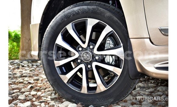 Buy Import Toyota Land Cruiser Other Car in Import - Dubai in East Mahé Buy Import Toyota Land Cruiser Other Car in Import - Dubai in East Mahé