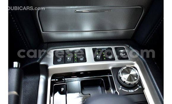 Buy Import Toyota Land Cruiser Other Car in Import - Dubai in East Mahé Buy Import Toyota Land Cruiser Other Car in Import - Dubai in East Mahé