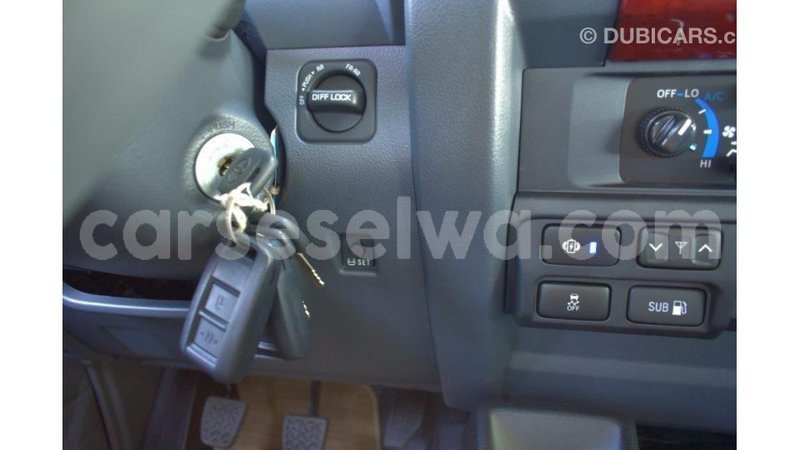 Big with watermark toyota land cruiser east mah%c3%a9 import dubai 5244