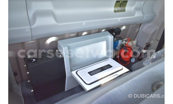 Buy Import Toyota Land Cruiser Other Car in Import - Dubai in East Mahé Buy Import Toyota Land Cruiser Other Car in Import - Dubai in East Mahé