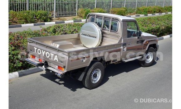 Buy Import Toyota Land Cruiser Other Car in Import - Dubai in East Mahé Buy Import Toyota Land Cruiser Other Car in Import - Dubai in East Mahé