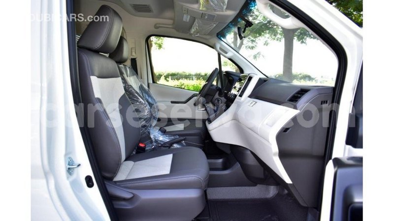 Big with watermark toyota hiace east mah%c3%a9 import dubai 5248