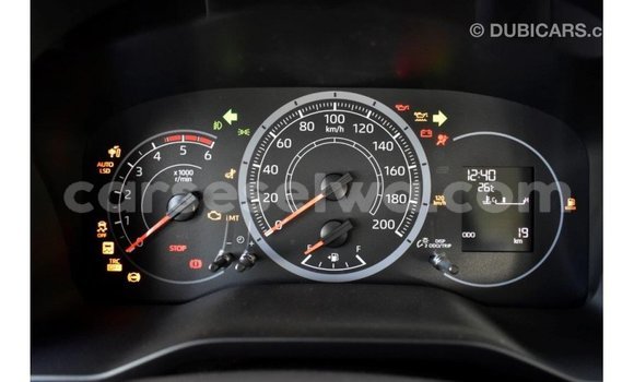 Buy Import Toyota Hiace White Car in Import - Dubai in East Mahé Buy Import Toyota Hiace White Car in Import - Dubai in East Mahé