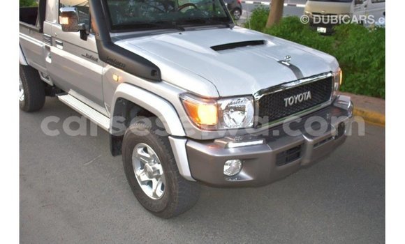 Buy Import Toyota Land Cruiser Other Car in Import - Dubai in East Mahé Buy Import Toyota Land Cruiser Other Car in Import - Dubai in East Mahé