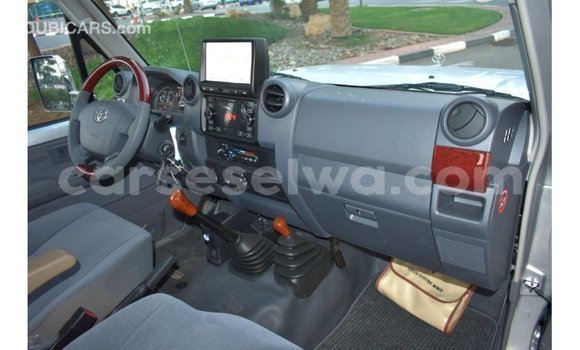 Buy Import Toyota Land Cruiser Other Car in Import - Dubai in East Mahé Buy Import Toyota Land Cruiser Other Car in Import - Dubai in East Mahé