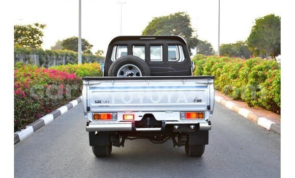 Buy Import Toyota Land Cruiser Other Car in Import - Dubai in East Mahé Buy Import Toyota Land Cruiser Other Car in Import - Dubai in East Mahé
