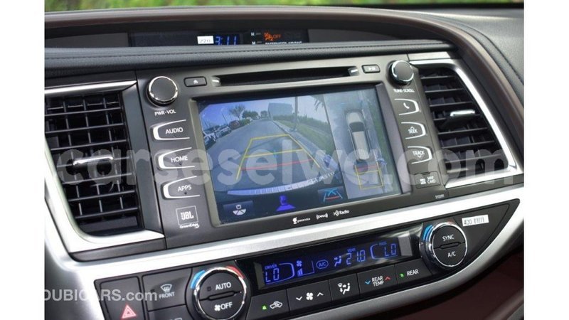 Big with watermark toyota highlander east mah%c3%a9 import dubai 5250