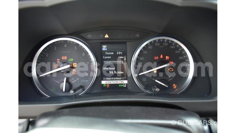 Big with watermark toyota highlander east mah%c3%a9 import dubai 5250