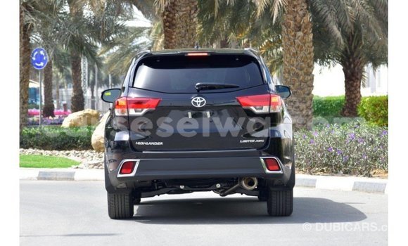 Buy Import Toyota Highlander Black Car in Import - Dubai in East Mahé Buy Import Toyota Highlander Black Car in Import - Dubai in East Mahé
