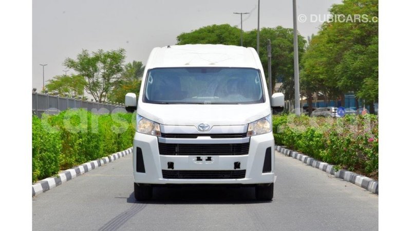 Big with watermark toyota hiace east mah%c3%a9 import dubai 5253