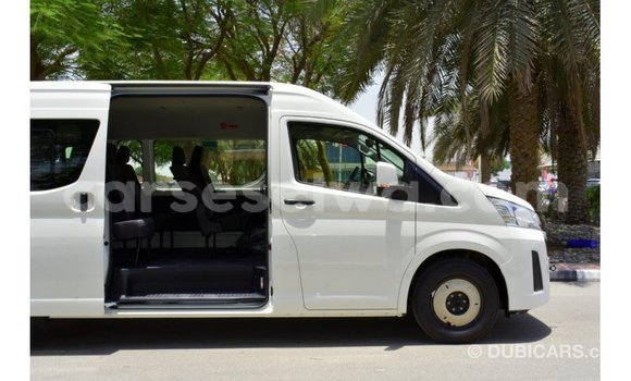 Buy Import Toyota Hiace White Car in Import - Dubai in East Mahé Buy Import Toyota Hiace White Car in Import - Dubai in East Mahé
