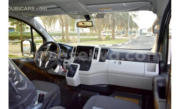 Buy Import Toyota Hiace White Car in Import - Dubai in East Mahé Buy Import Toyota Hiace White Car in Import - Dubai in East Mahé