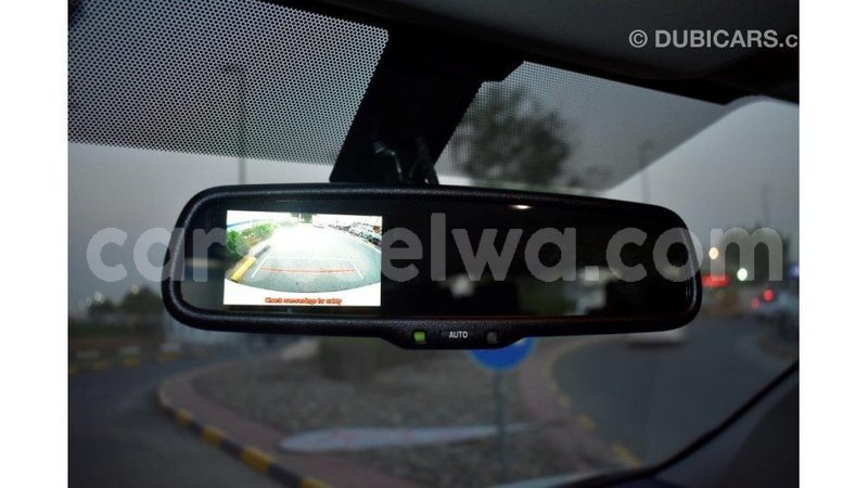 Big with watermark toyota hiace east mah%c3%a9 import dubai 5253