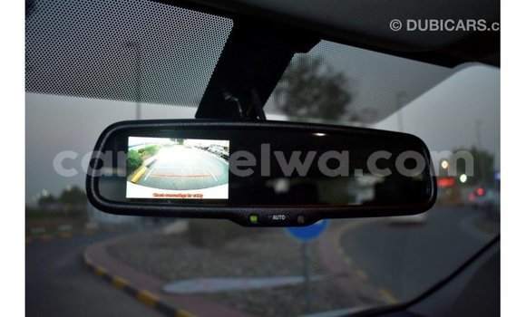 Buy Import Toyota Hiace White Car in Import - Dubai in East Mahé Buy Import Toyota Hiace White Car in Import - Dubai in East Mahé