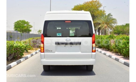 Buy Import Toyota Hiace White Car in Import - Dubai in East Mahé Buy Import Toyota Hiace White Car in Import - Dubai in East Mahé