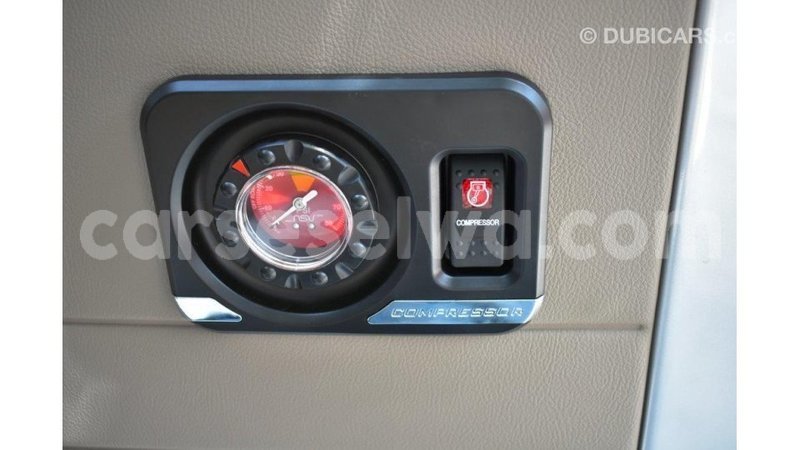 Big with watermark toyota land cruiser east mah%c3%a9 import dubai 5254