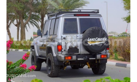 Buy Import Toyota Land Cruiser Other Car in Import - Dubai in East Mahé Buy Import Toyota Land Cruiser Other Car in Import - Dubai in East Mahé