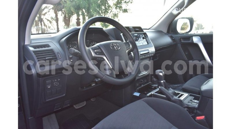 Big with watermark toyota prado east mah%c3%a9 import dubai 5258