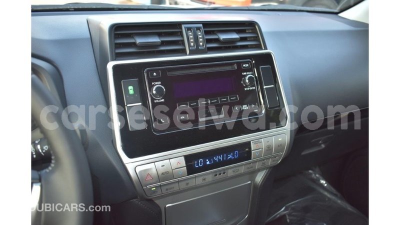 Big with watermark toyota prado east mah%c3%a9 import dubai 5258