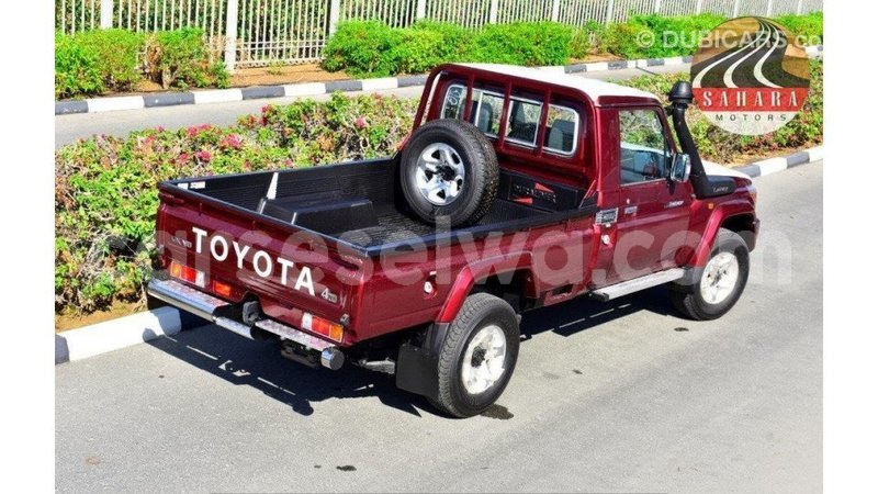 Big with watermark toyota land cruiser east mah%c3%a9 import dubai 5259