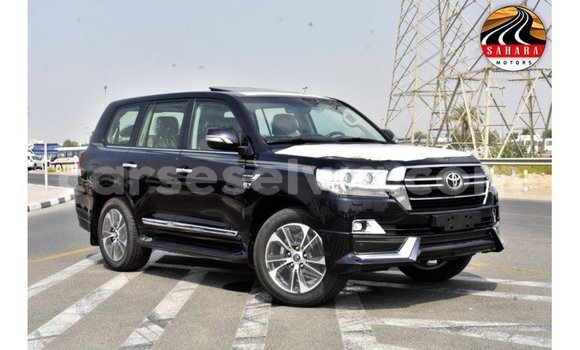 Buy Import Toyota Land Cruiser Black Car in Import - Dubai in East Mahé Buy Import Toyota Land Cruiser Black Car in Import - Dubai in East Mahé