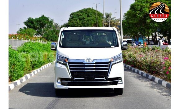 Buy Import Toyota Granvia White Car in Import - Dubai in East Mahé Buy Import Toyota Granvia White Car in Import - Dubai in East Mahé