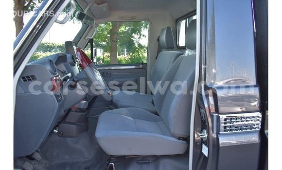 Buy Import Toyota Land Cruiser Other Car in Import - Dubai in East Mahé Buy Import Toyota Land Cruiser Other Car in Import - Dubai in East Mahé